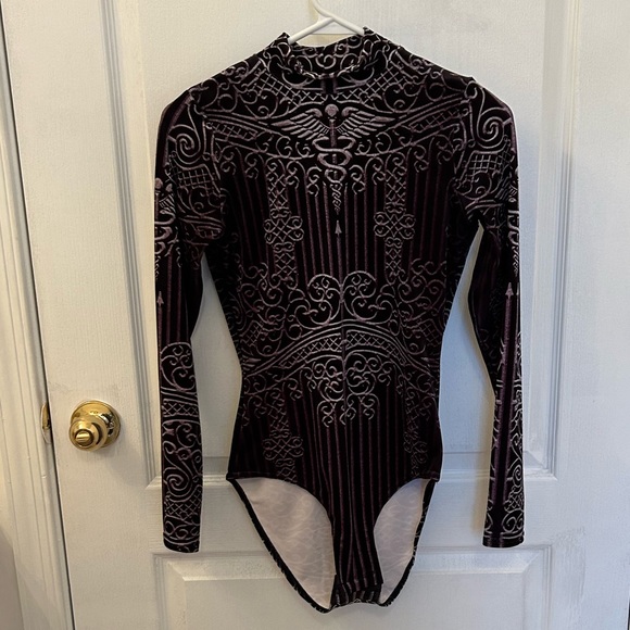 Blackmilk Wrought Velvet Long Sleeve Bodysuit - Picture 3 of 6